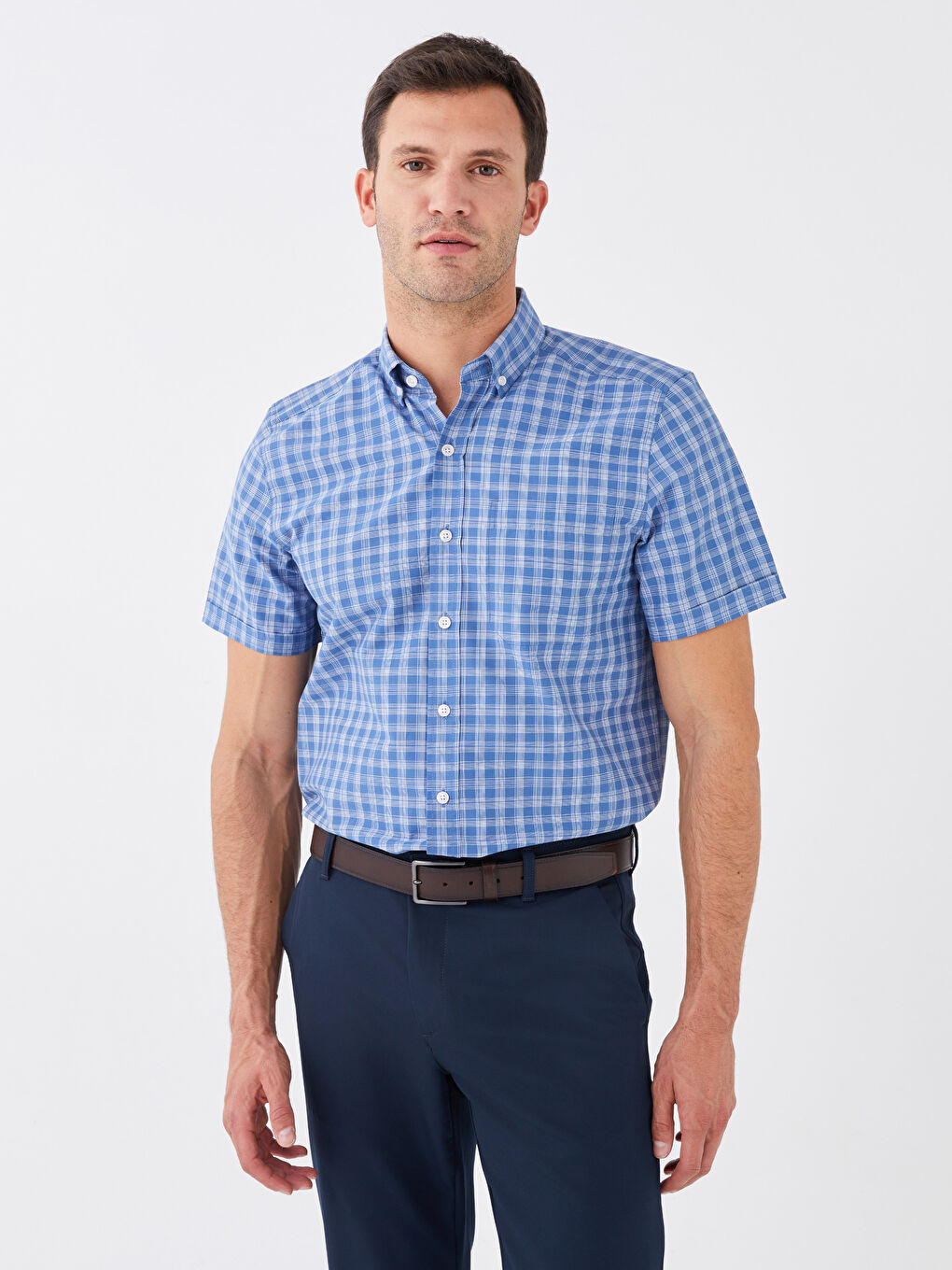 LCWAIKIKI Formal Standardni kroj Kratki rukav Karirani dezen Poplin Muška košulja -S3AA82Z8-LN5