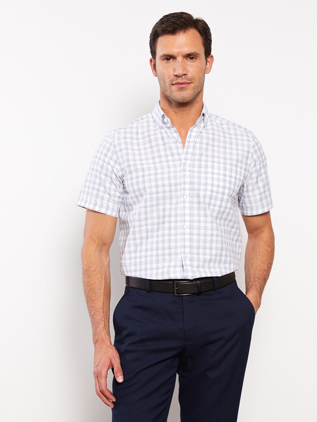 LCWAIKIKI Formal Standardni kroj Kratki rukav Karirani dezen Poplin Muška košulja -S3AA82Z8-LN6
