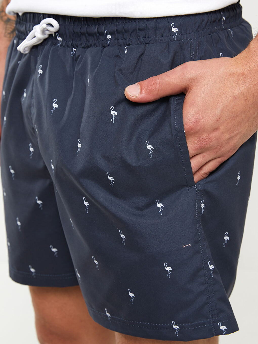 Antrasit Diz Hizası Boy Baskılı Erkek Deniz Şortu-3