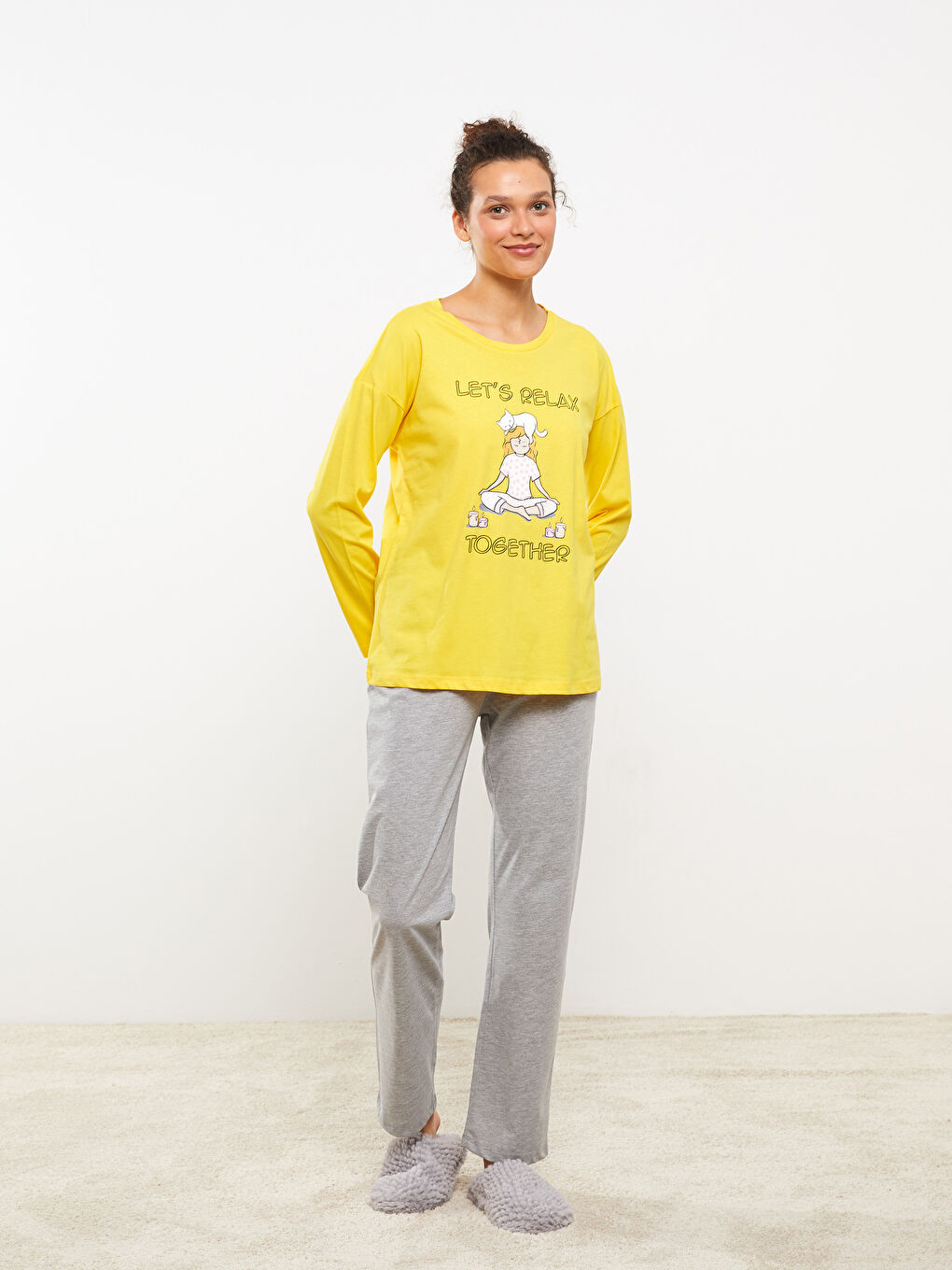 LCW ECO Crew Neck Printed Long Sleeve Women's Pyjama Set -S3AC55Z8-G4L