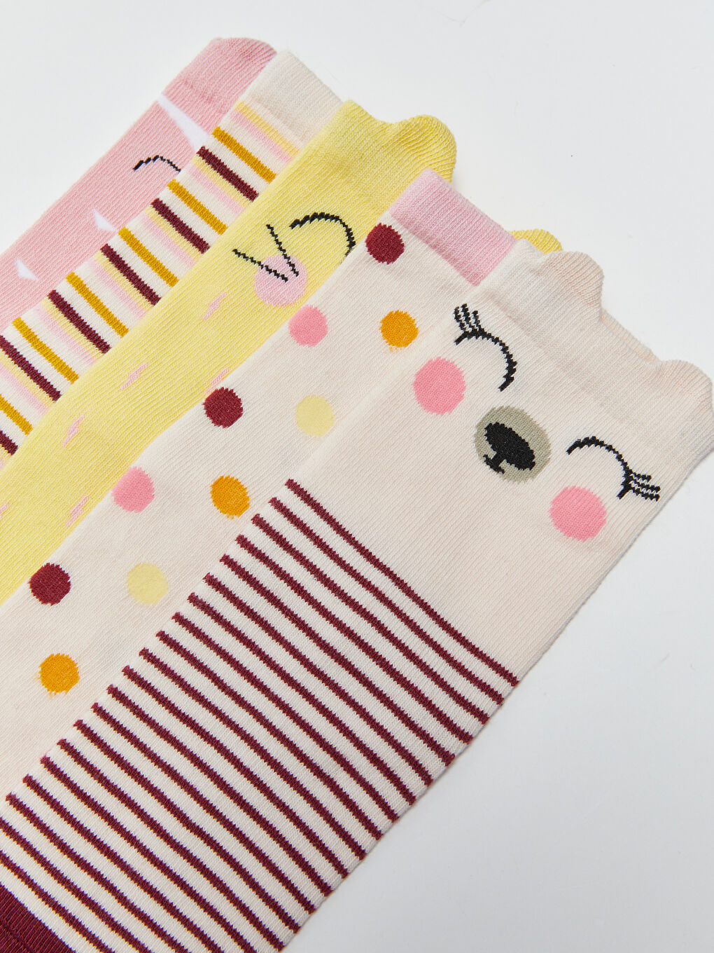 Kırmızı Desenli Kız Çocuk Soket Çorap 5'li-2