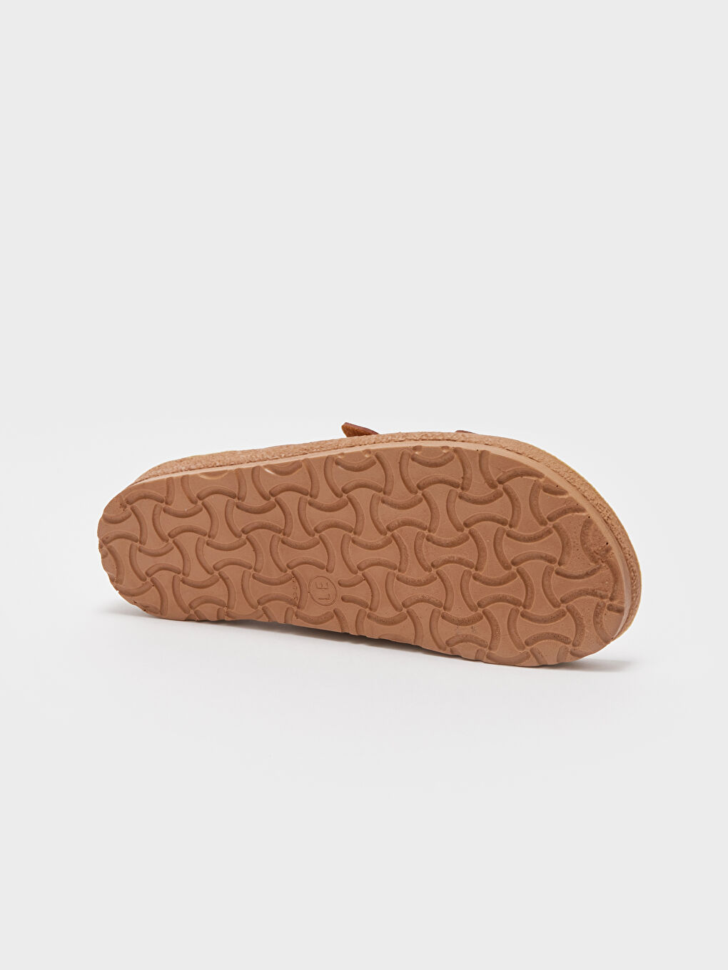 Bej Çift Bantlı Toka Detaylı Kadın Terlik-3