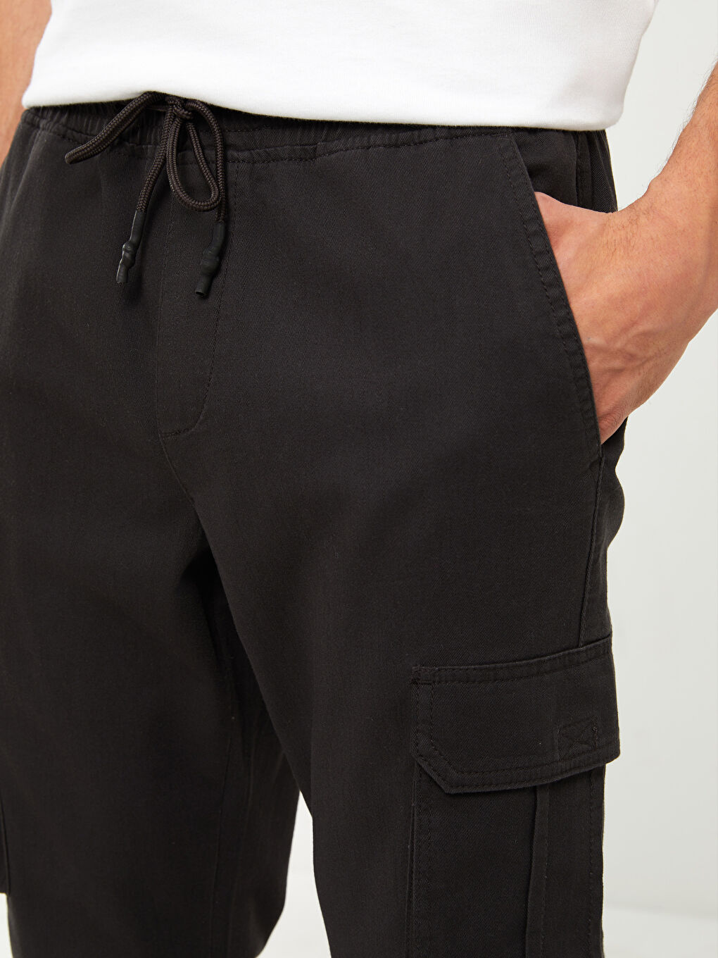 Slim Fit Twill Men's Cargo Trousers-2