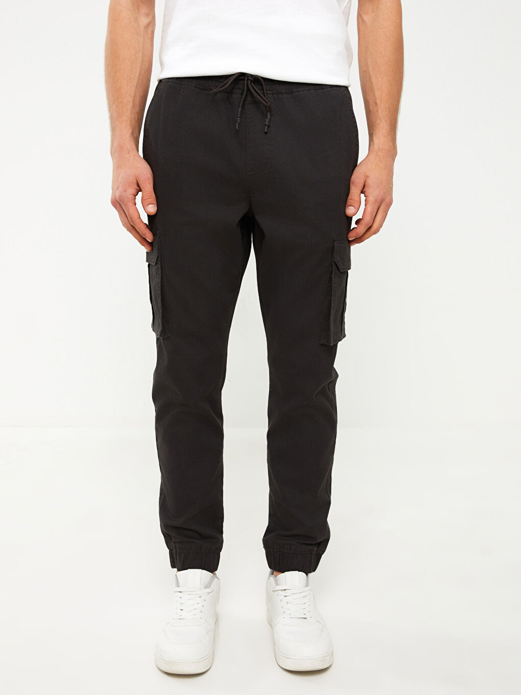 Slim Fit Twill Men's Cargo Trousers-3