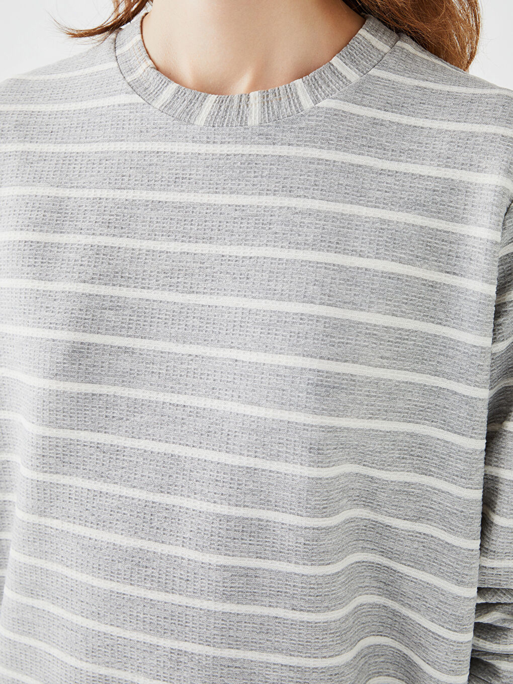 Tunique Pour Femmes Oversize Rayée à Manches Longues et Col Rond-3