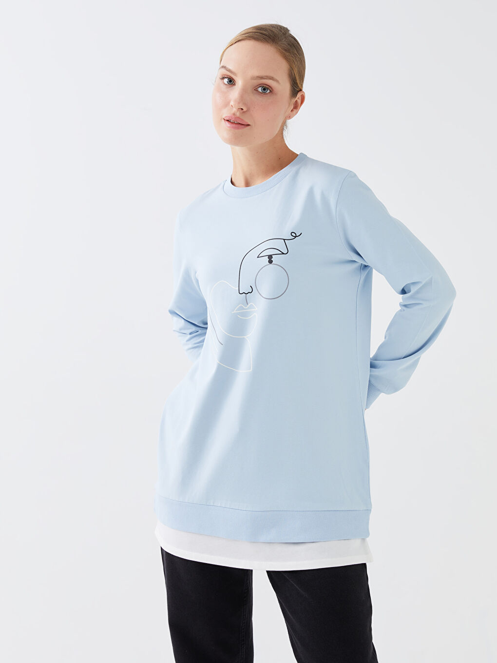 تونيك كم طويل مطبوع بياقة دائرية للسيدات-1