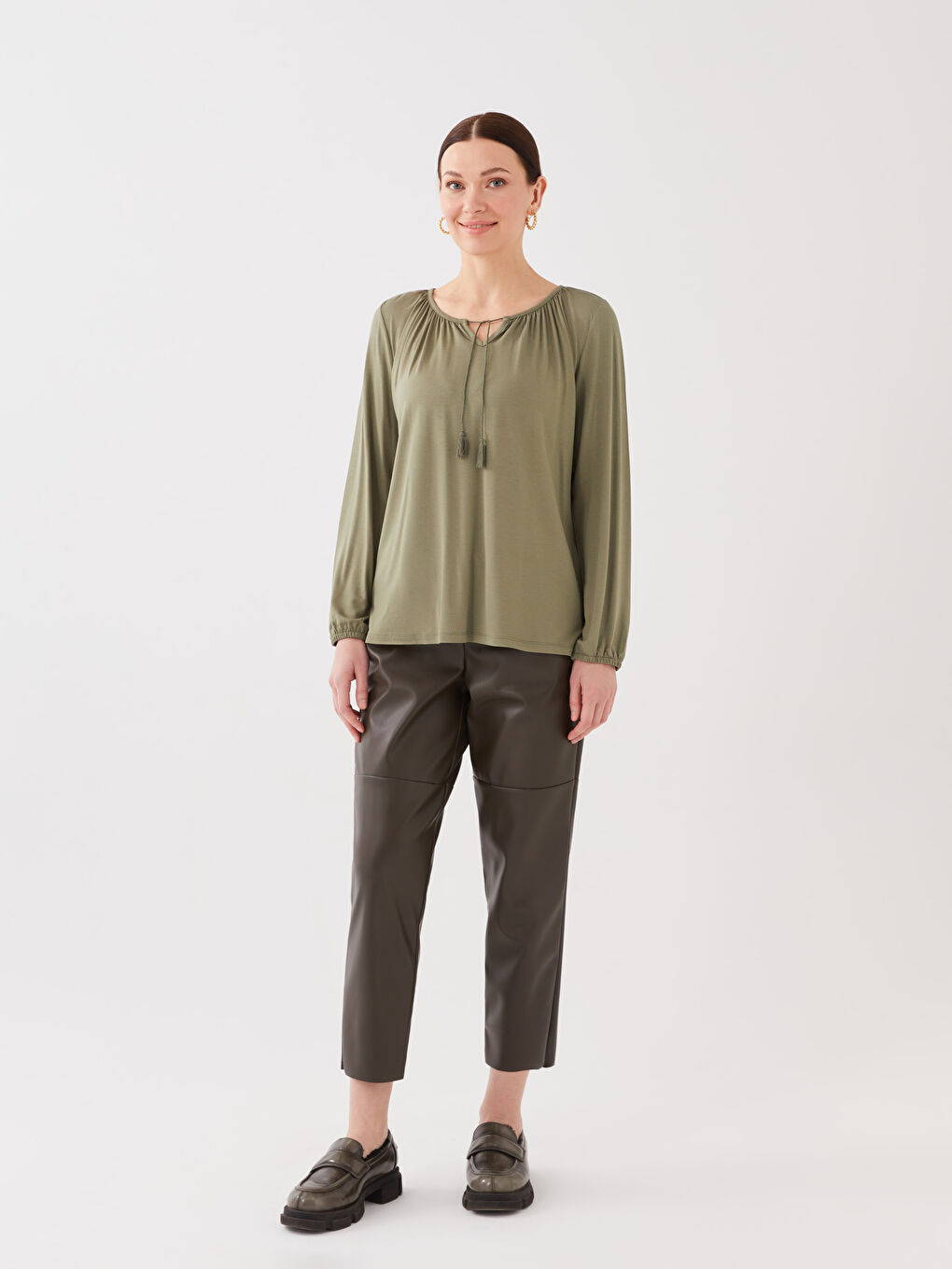 Women's Tie Collar Straight Long Sleeve Blouse-2