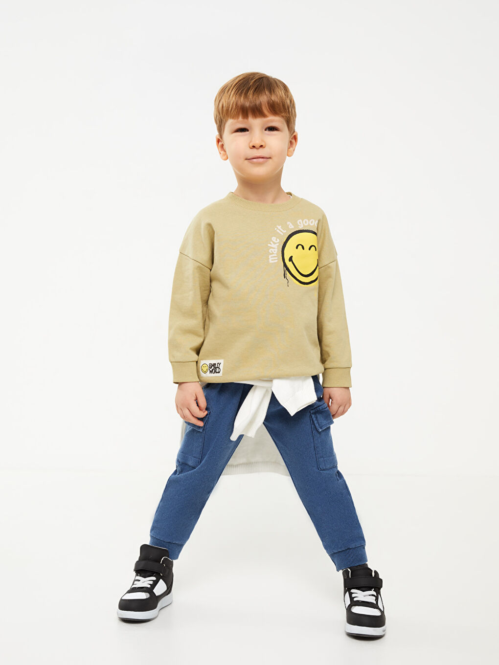 سويت شيرت ولادي رضع مطبوع سمايلي وورلد باكمام طويلة وياقة دائرية-2