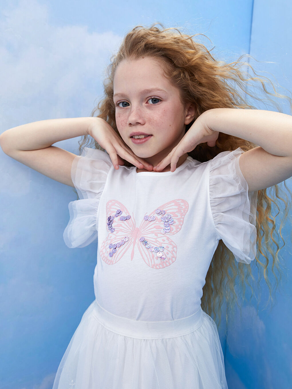 Beyaz Bisiklet Yaka Baskılı Kısa Kollu Kız Çocuk Tişört-1