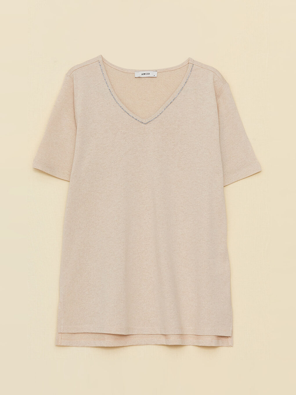 تيشيرت نسائي بياقة على شكل حرف V سادة بأكمام قصيرة-5