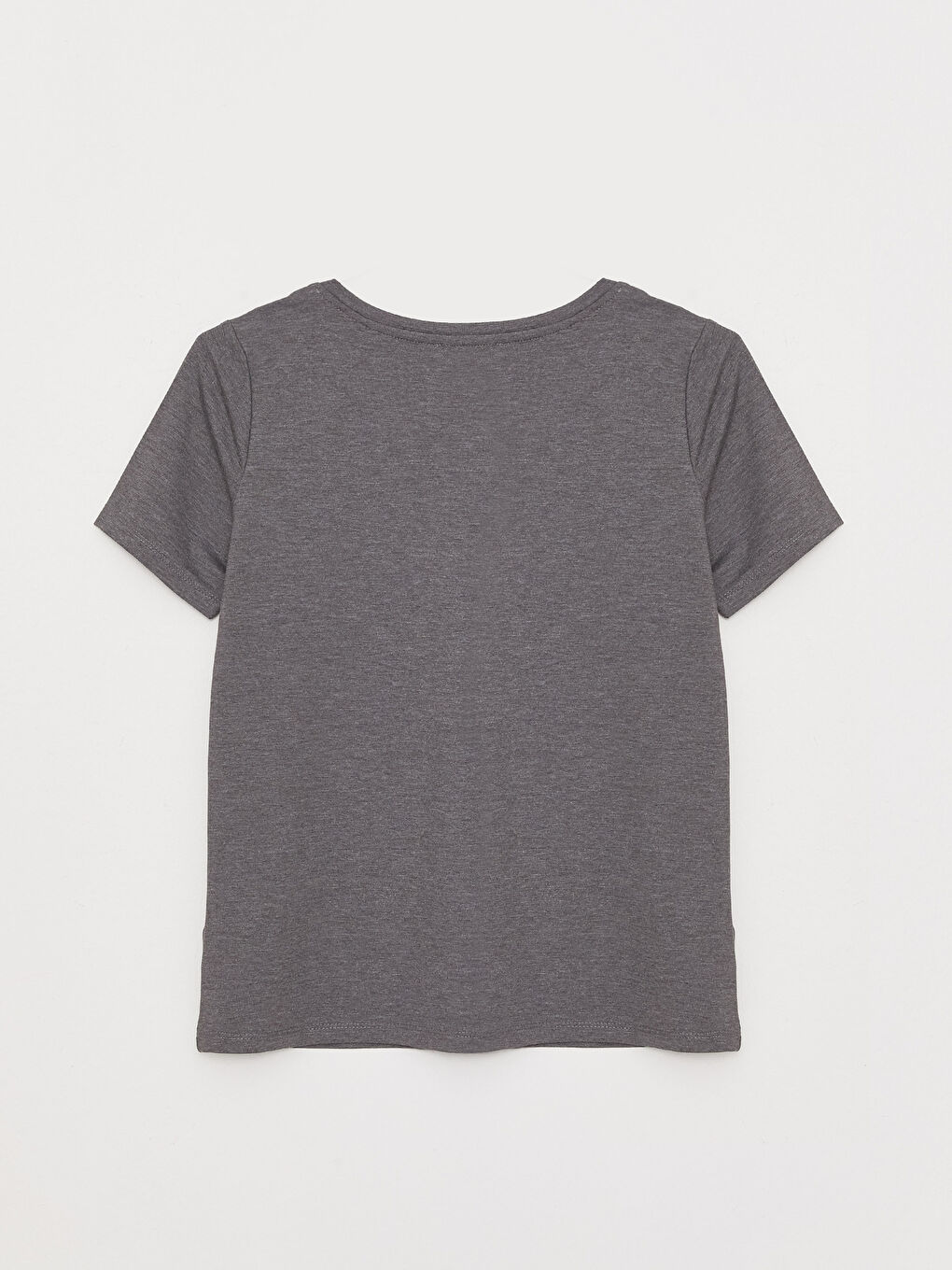 تيشيرت نسائي بياقة على شكل حرف V سادة بأكمام قصيرة-6