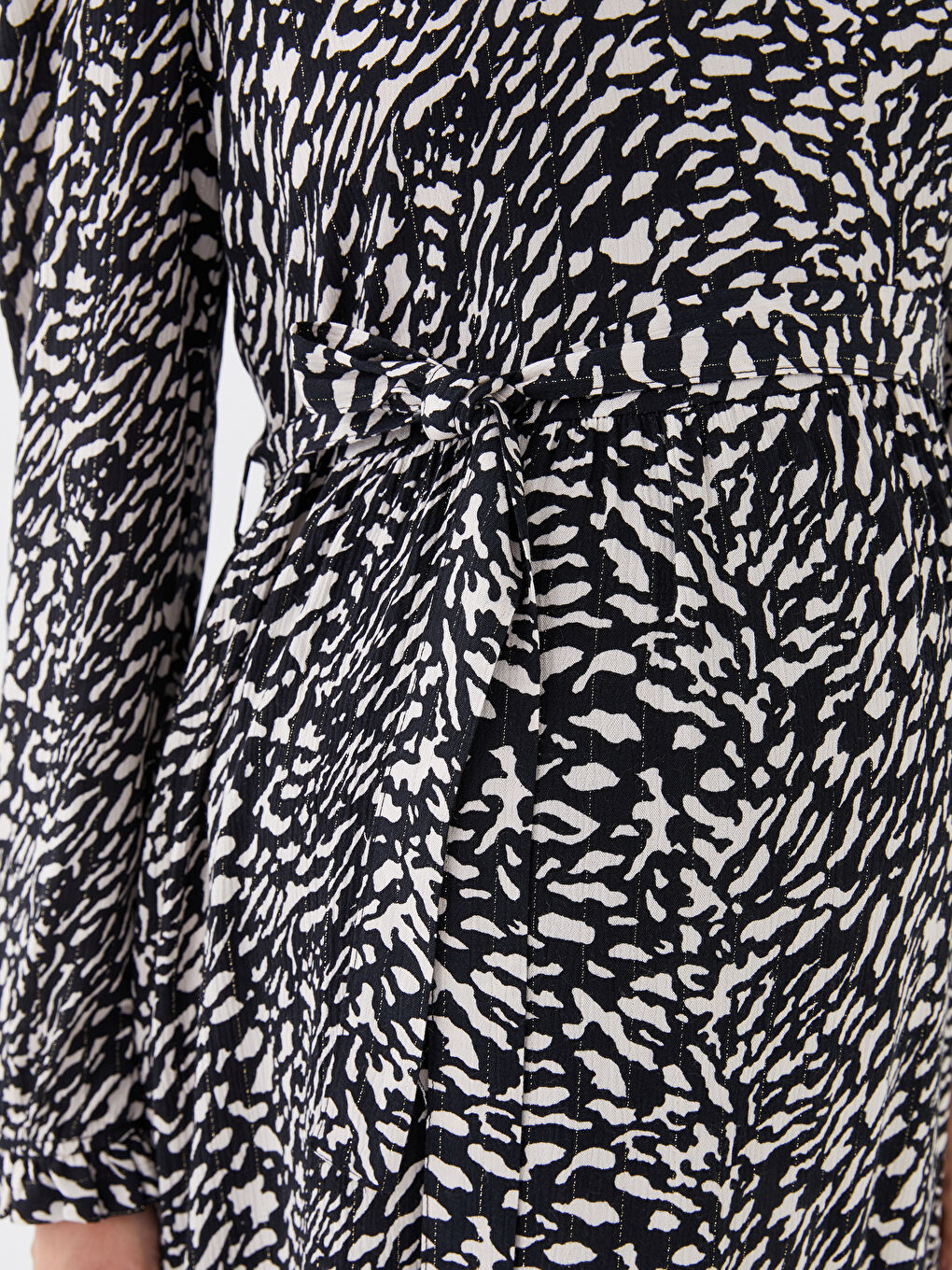 LCW Turtle Neck Patterned Long Sleeve Maternity Dress -S3AG93Z8-LQJ