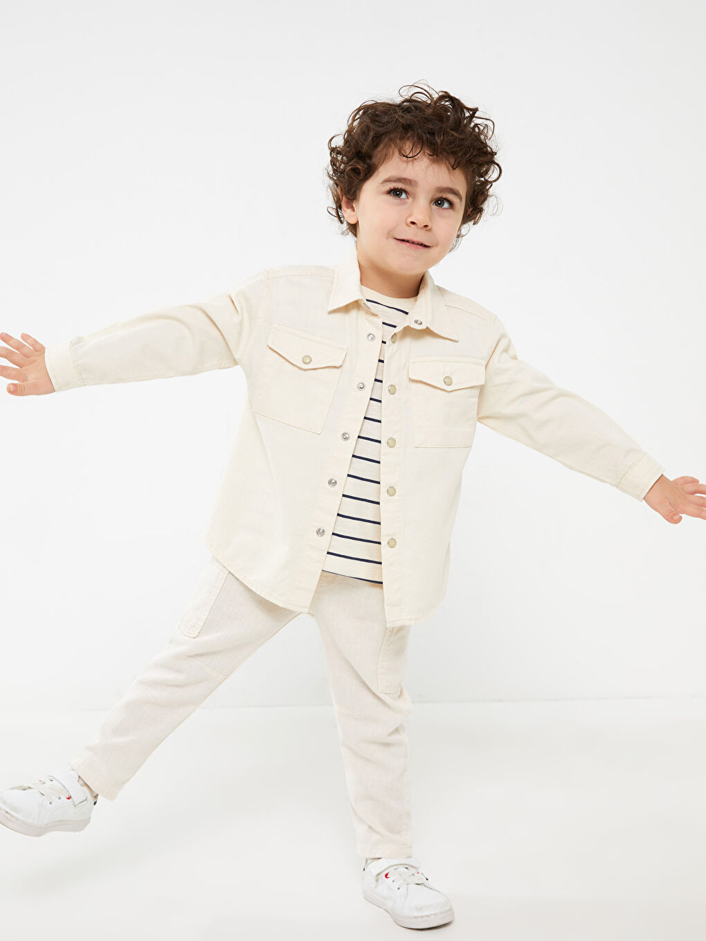 LCW baby Long Sleeve Basic Gabardine Baby Boy Shirt - S3AH23Z1-FSJ