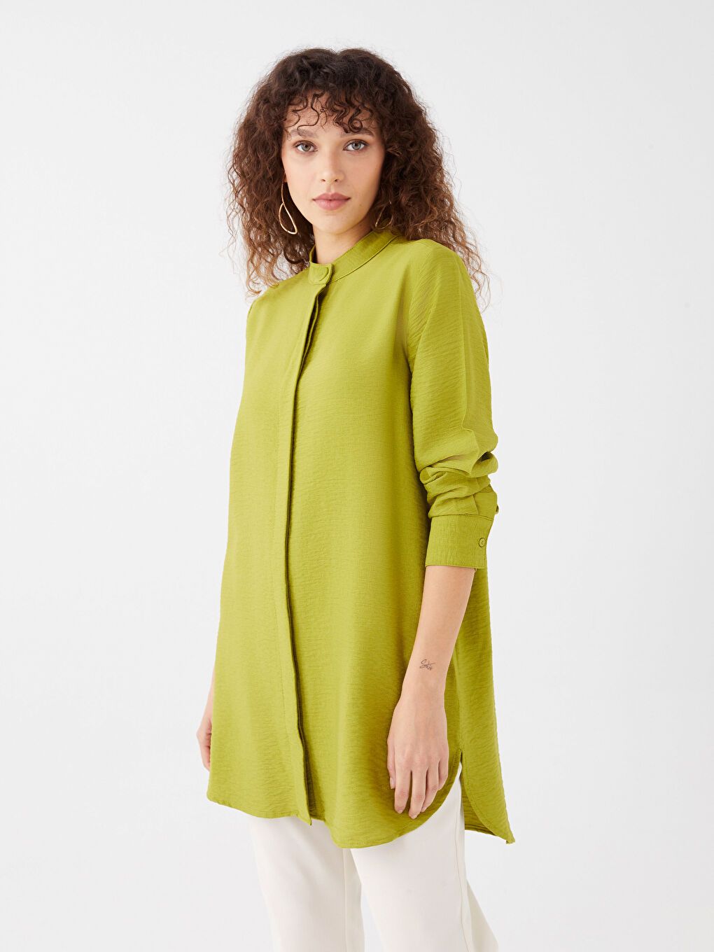 Yeşil Dik Yaka Düz Uzun Kollu Kadın Tunik-1