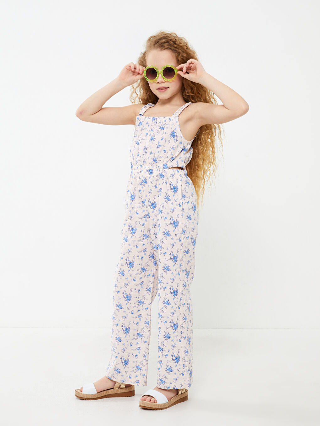 Mavi Kare Yaka Desenli Askılı Kız Çocuk Tulum-1