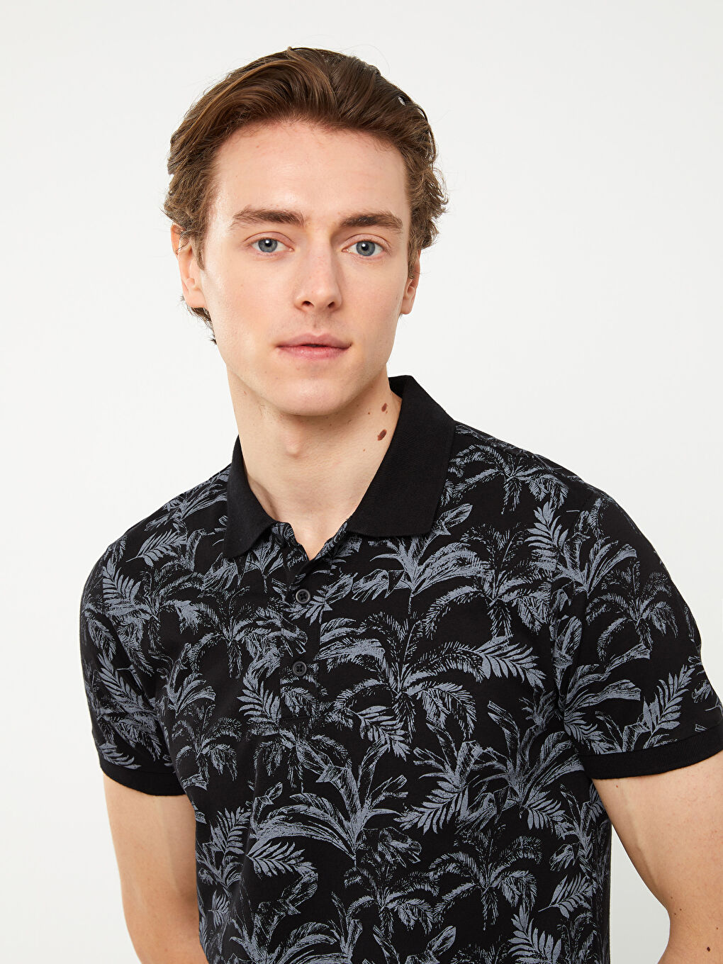 Siyah Polo Yaka Kısa Kollu Desenli Penye Erkek Tişört