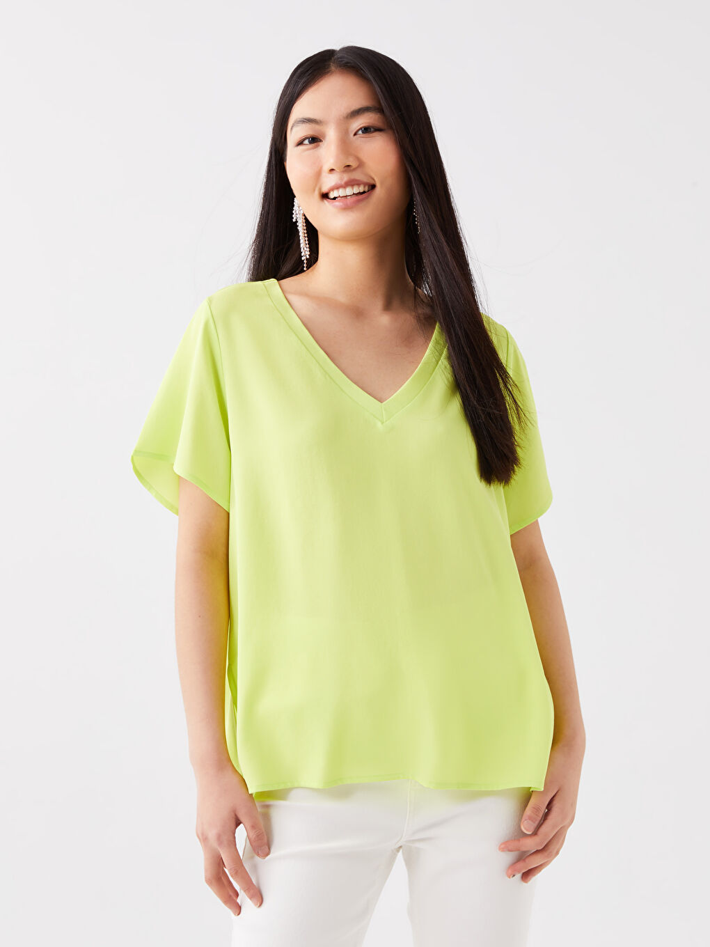 Yeşil V Yaka Düz Kısa Kollu Aerobin Kadın Bluz-1