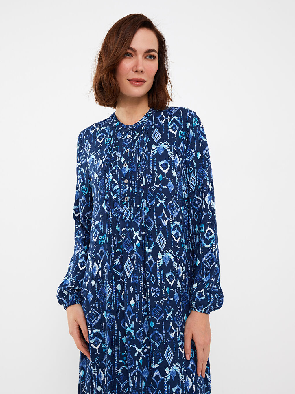 Robe à Col Mao à Motifs à Manches Longues pour Femmes-1