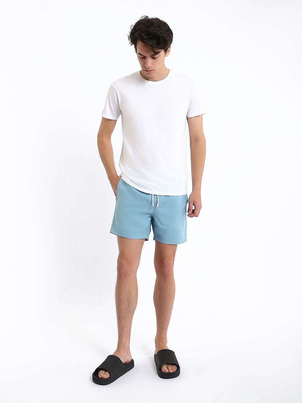 Mavi Kısa Boy Basic Erkek Deniz Şortu-1