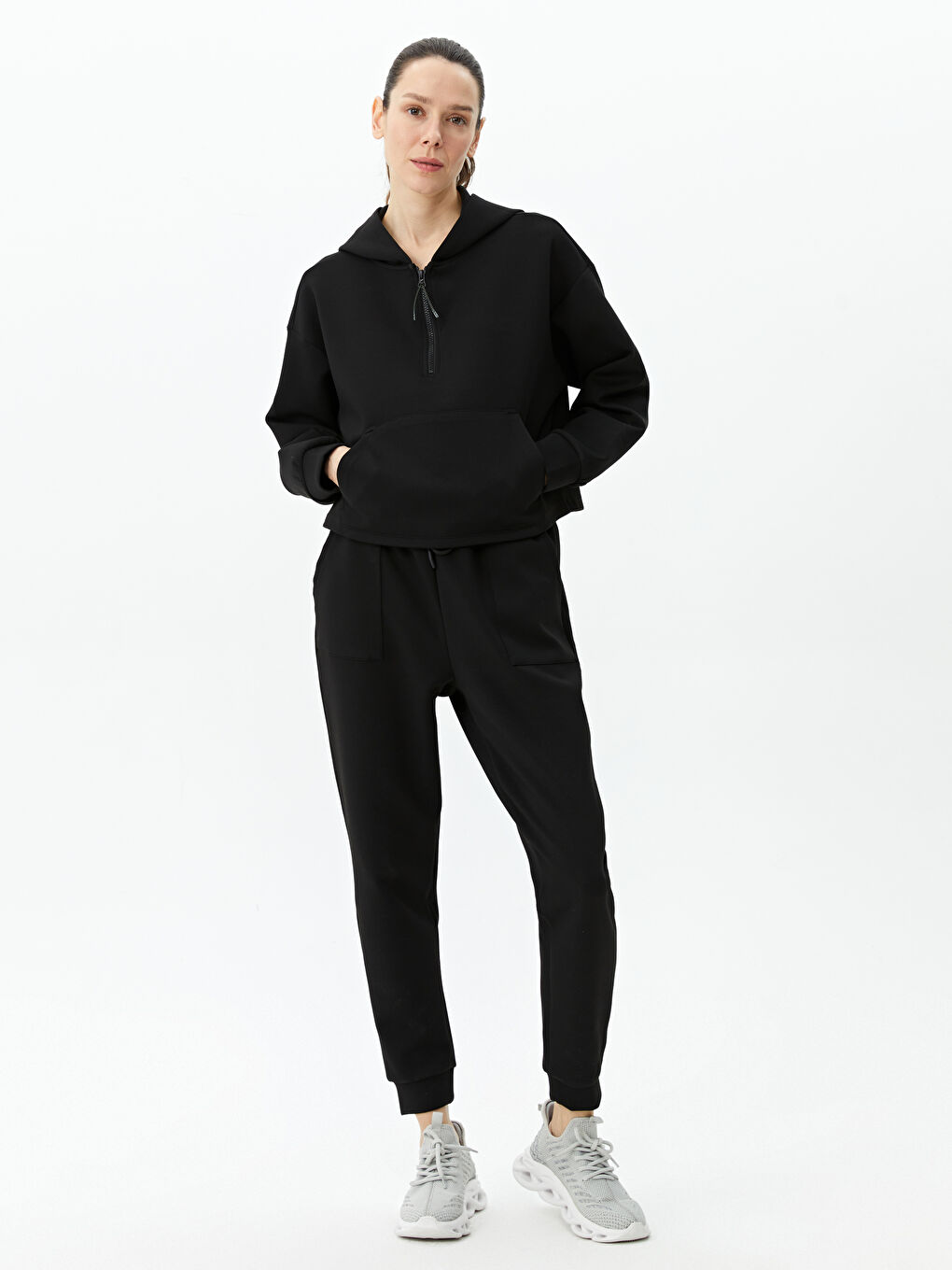 Siyah Kadın Beli Lastikli Düz Jogger Eşofman Altı-1