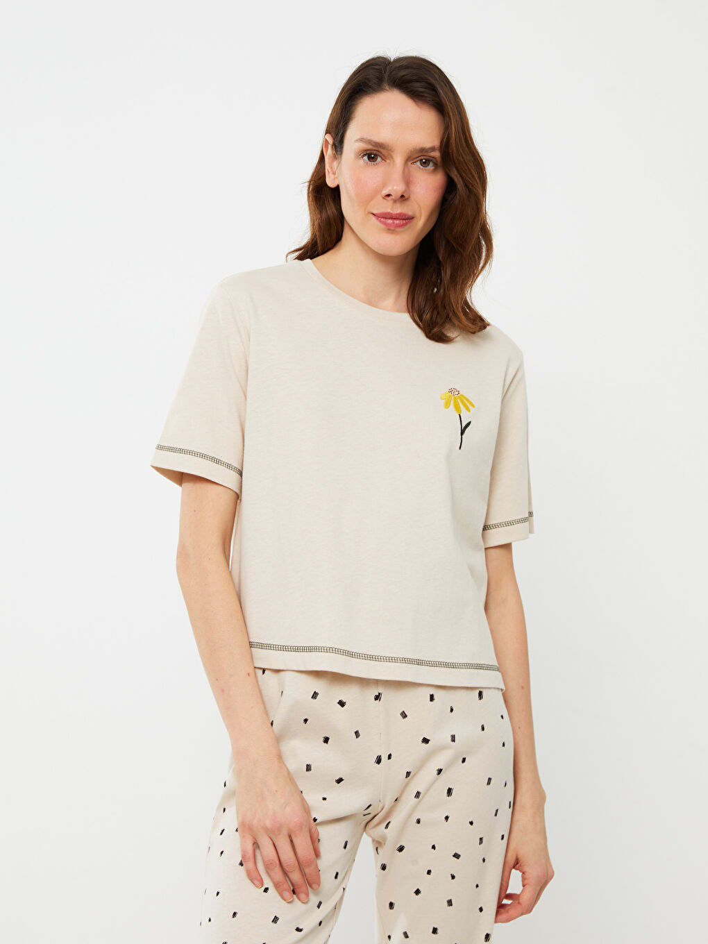 Bej Petite Bisiklet Yaka Desenli Kısa Kollu Kadın Kaprili Pijama Takımı-1