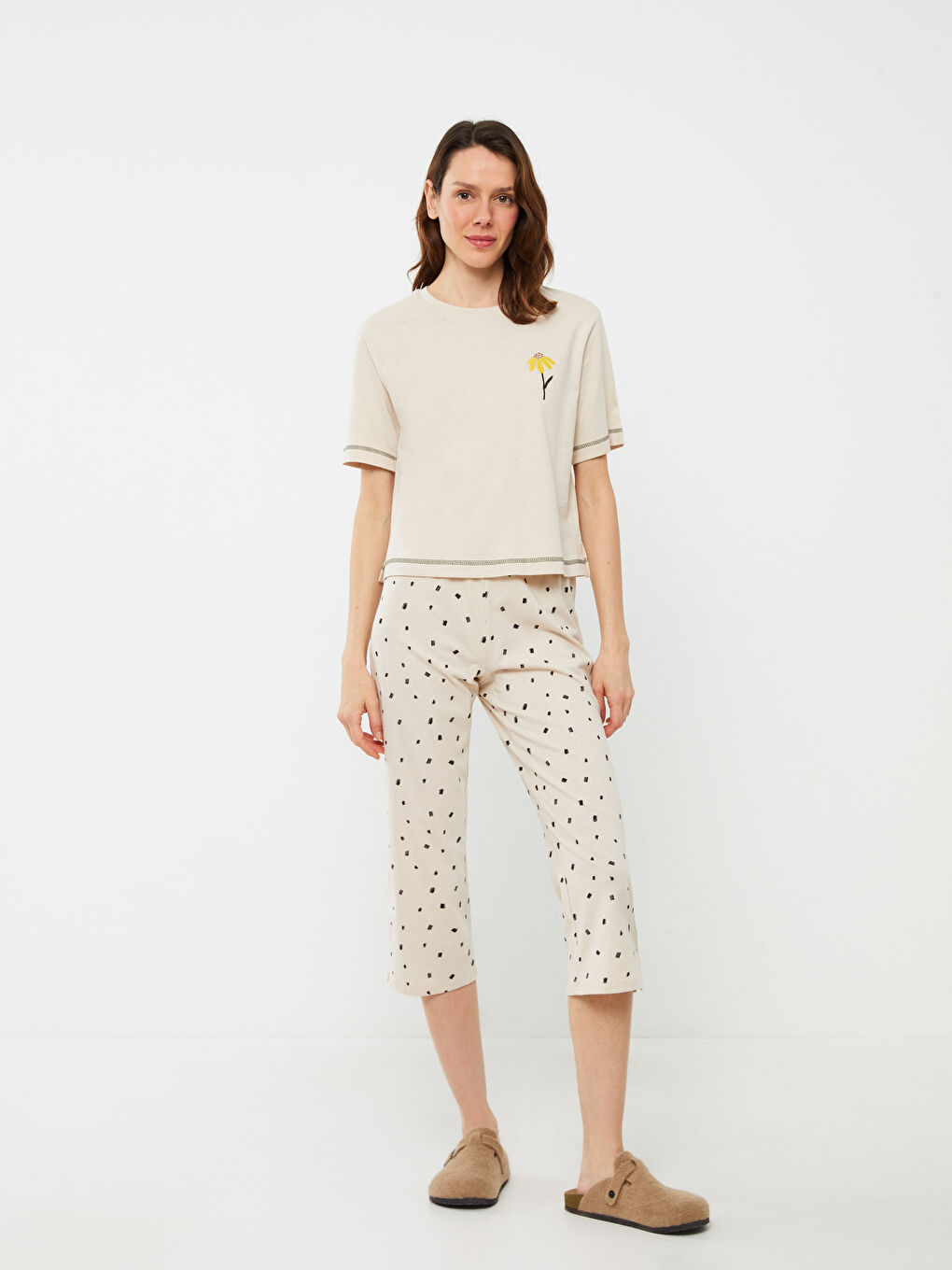 Bej Petite Bisiklet Yaka Desenli Kısa Kollu Kadın Kaprili Pijama Takımı-3