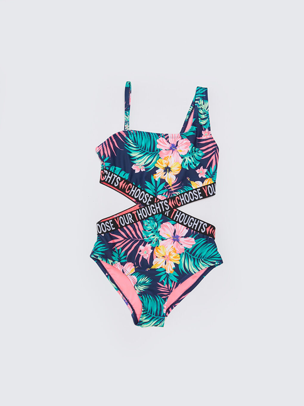 مايوه مقطوع مطبوع للبنات