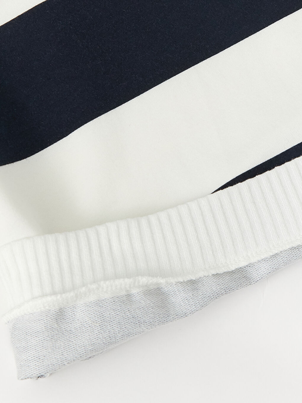 Crew Neck Striped Long Sleeve Girls' Sweatshirt-3