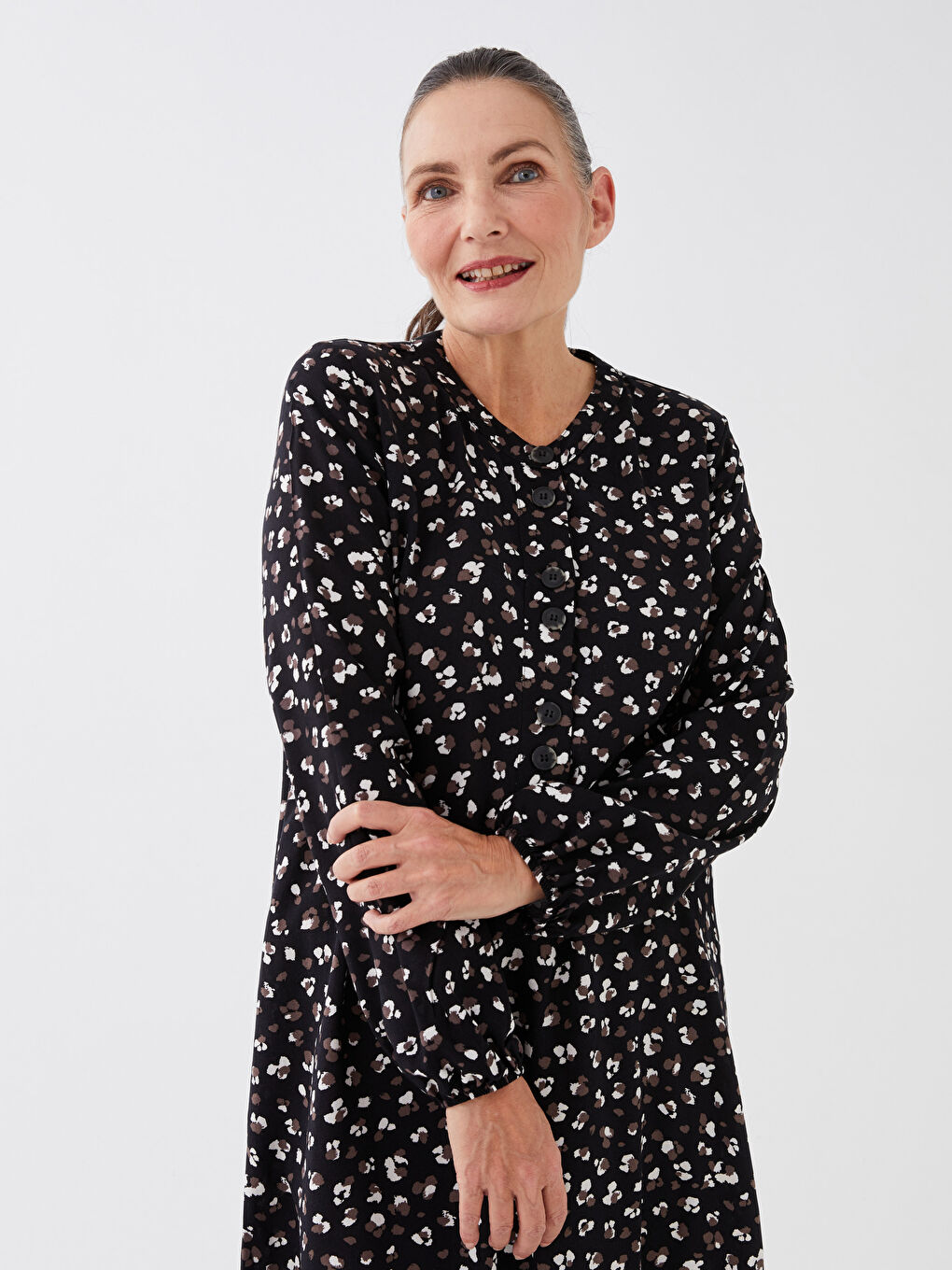 Siyah Bisiklet Yaka Desenli Uzun Kollu Kadın Tunik-2