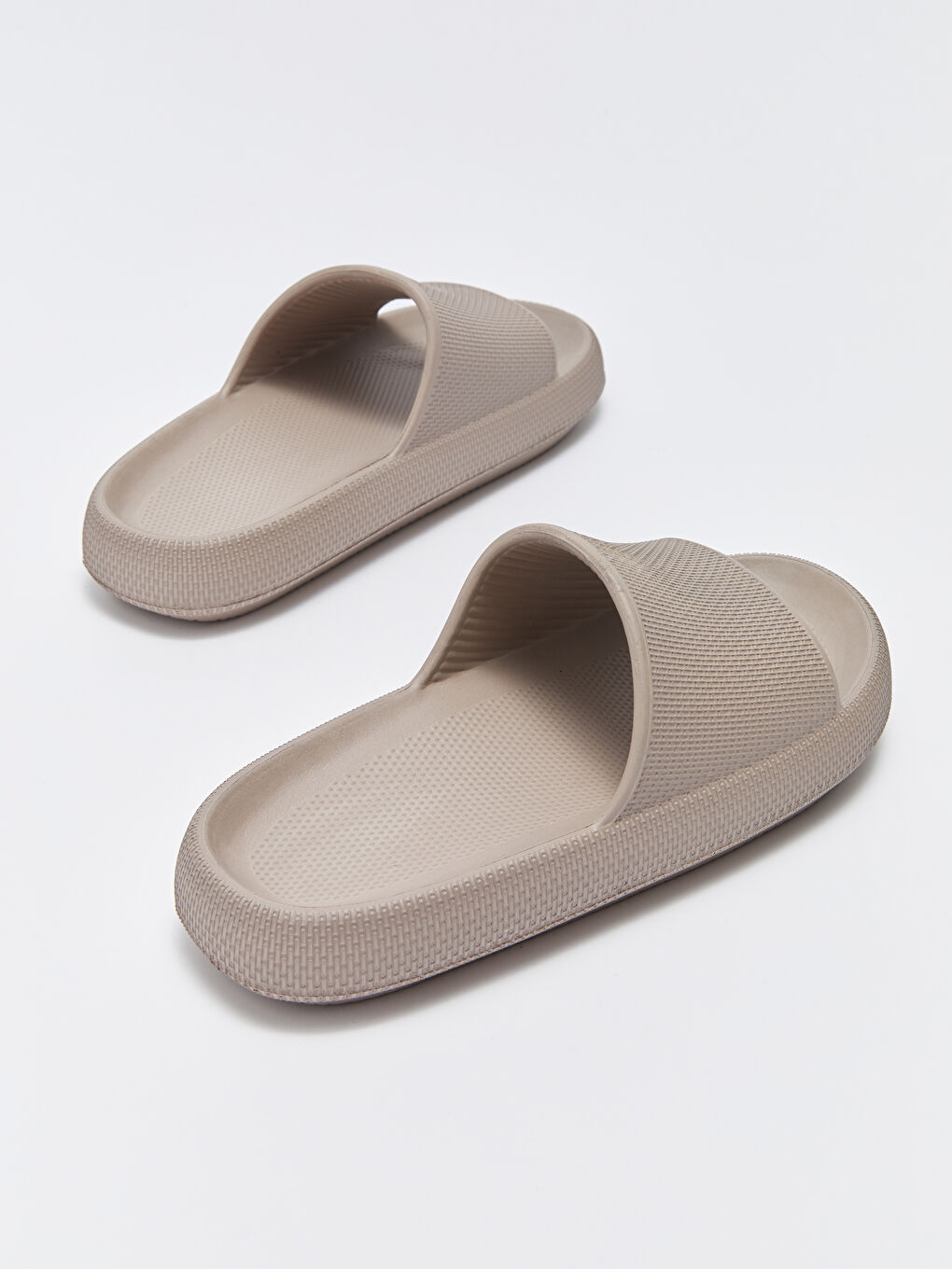 Kahverengi Tek Bantlı Kadın Terlik-4