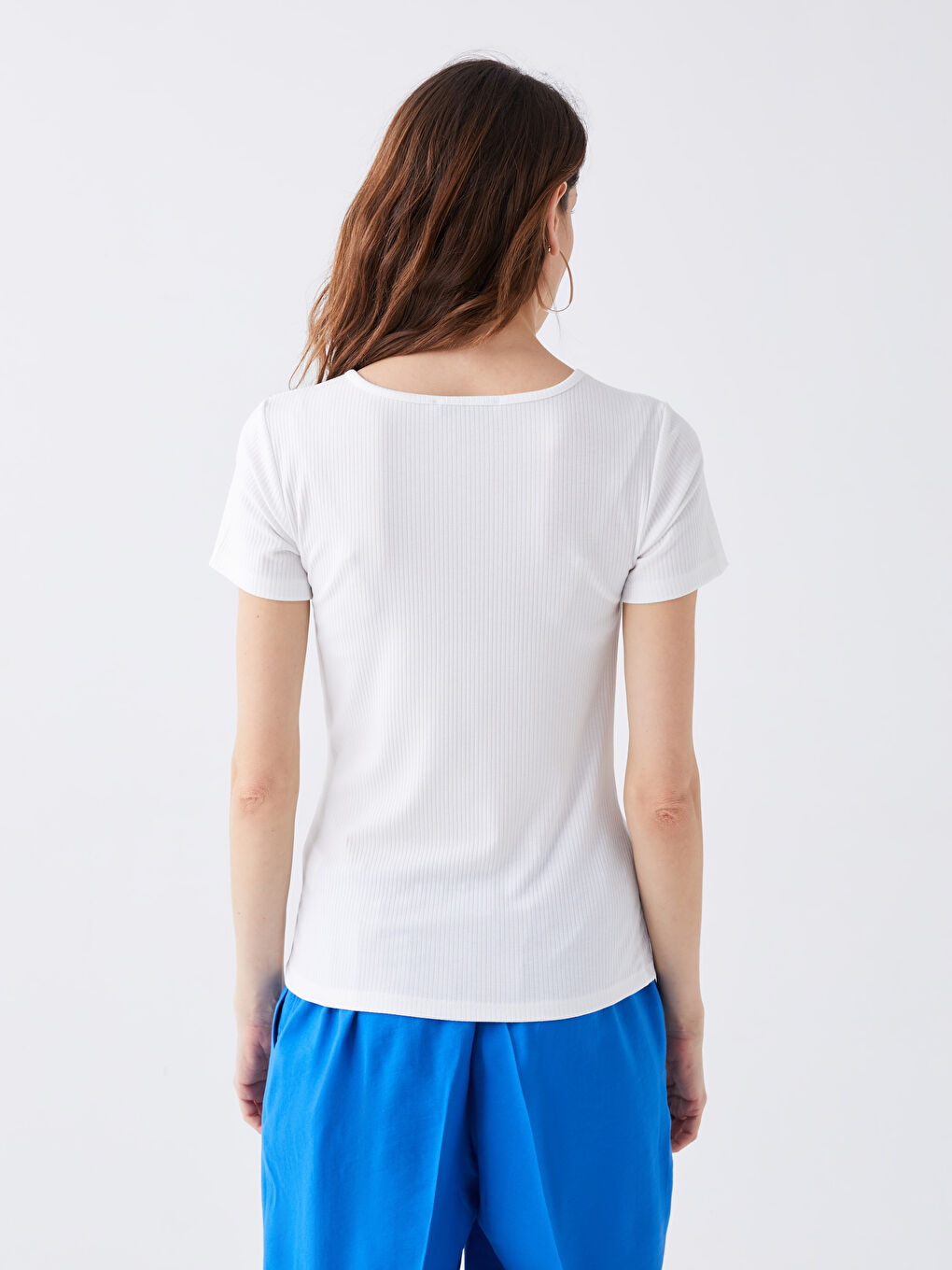 Ekru Kadın V Yaka Düz Kısa Kollu Bluz-3