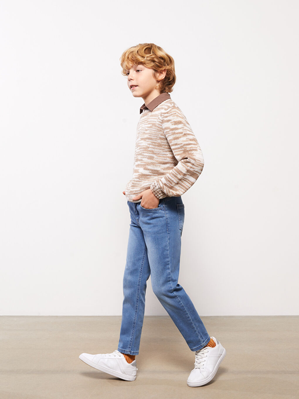 Adjustable Elastic Waist Boys' Jeans