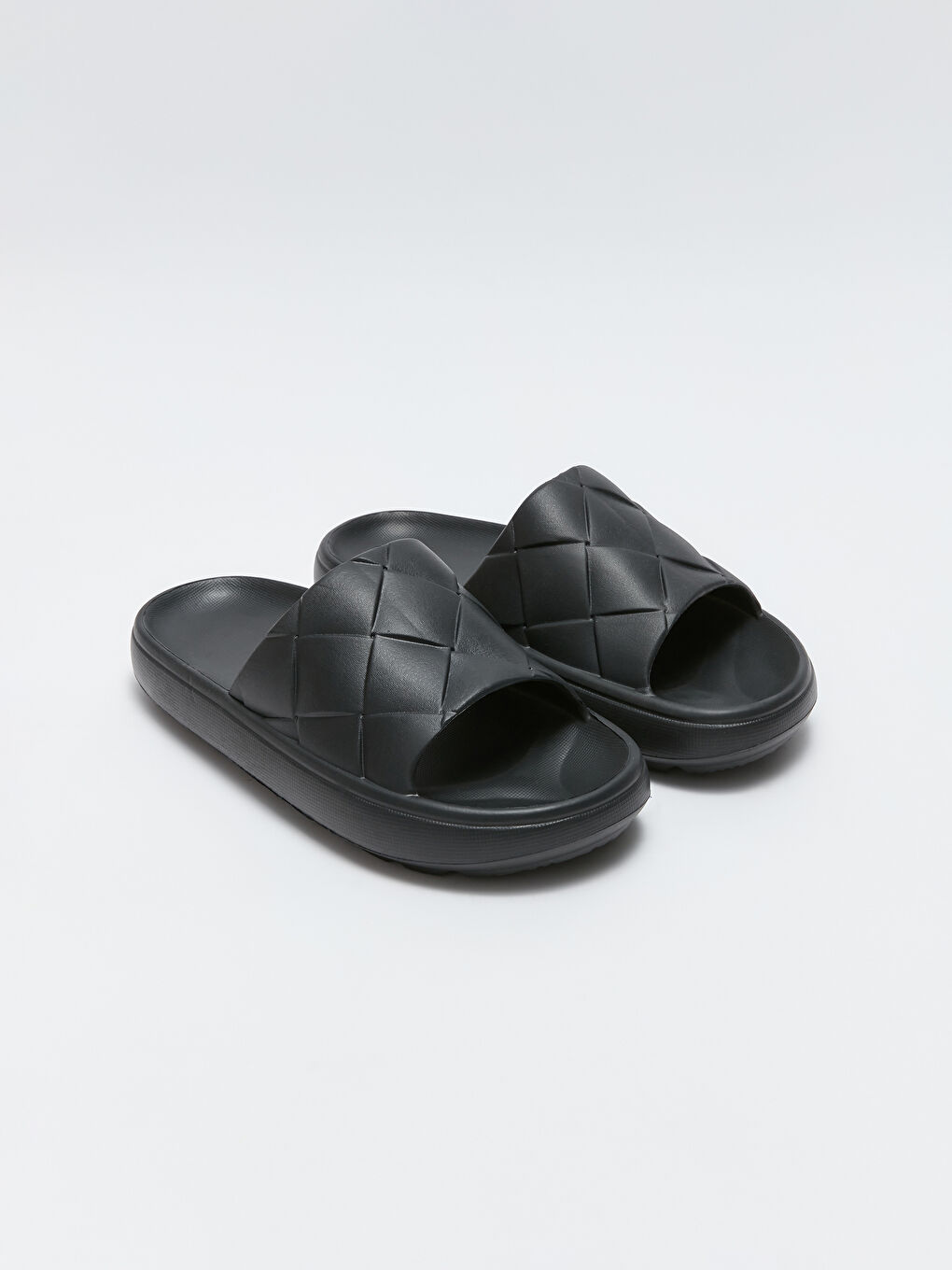 Siyah Kroko Desenli Erkek Terlik