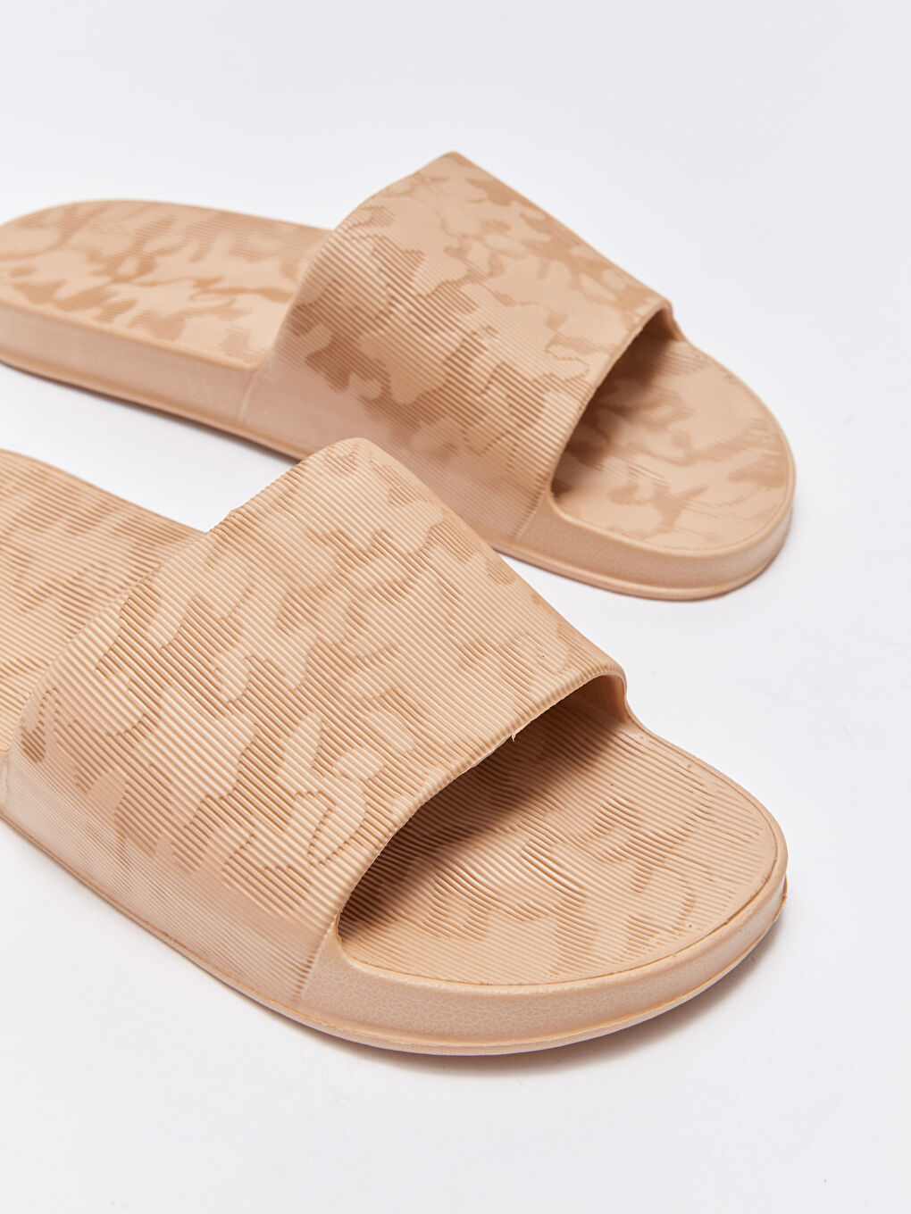 Bej Desenli Tek Bantlı Erkek Terlik-2