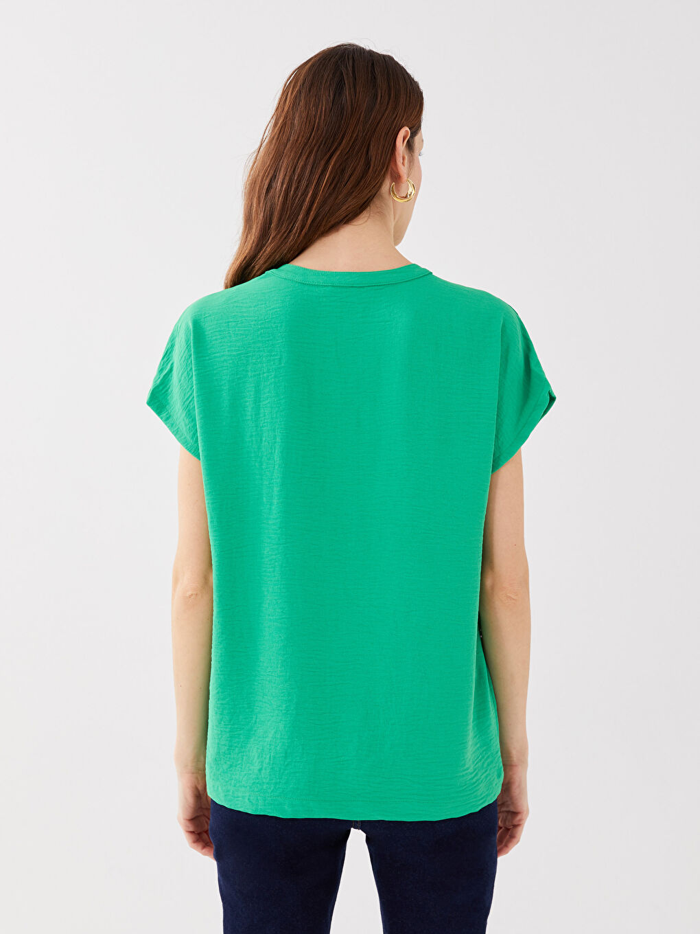 Yeşil Kaçık Yaka Düz Kısa Kollu Aerobin Kadın Bluz-4