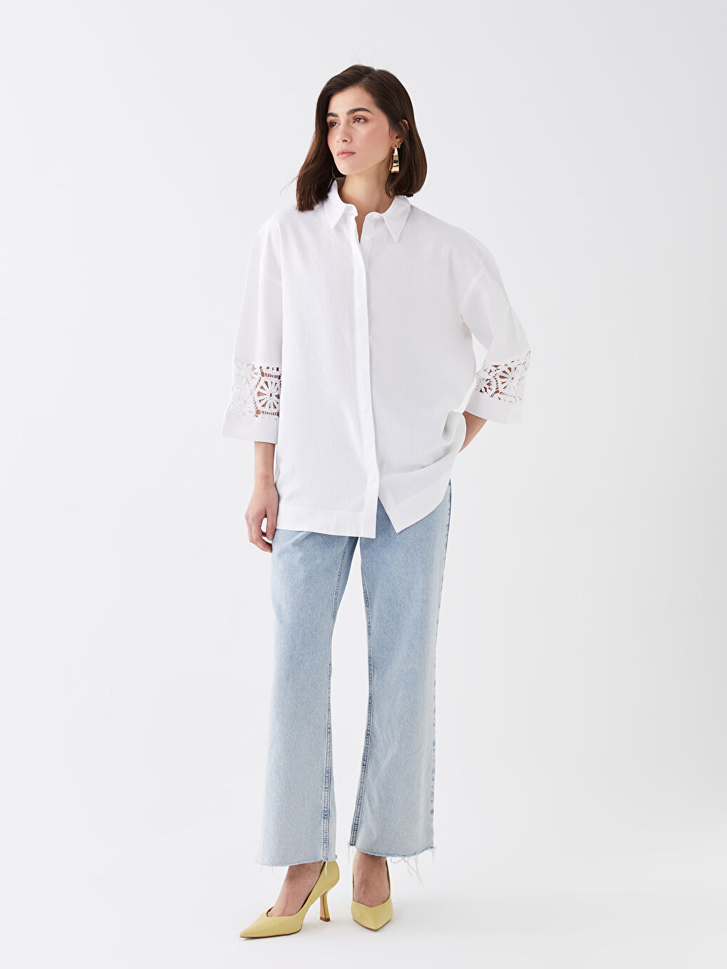 LCWAIKIKI Classic Lace Detailed Oversize Women's Shirt -S3AN61Z8-FE8