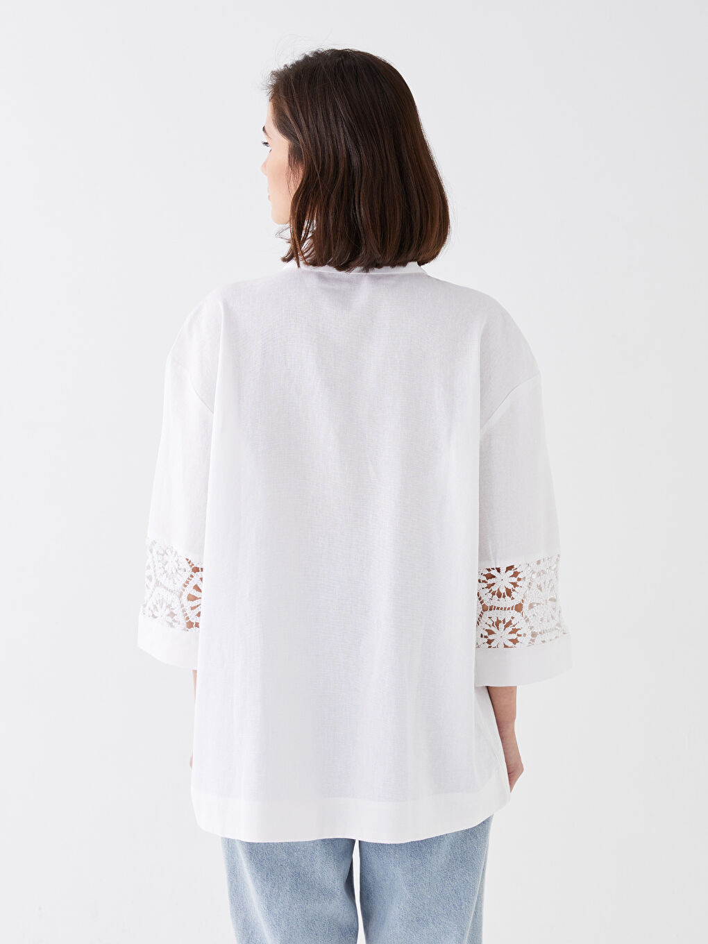 LCWAIKIKI Classic Lace Detailed Oversize Women's Shirt -S3AN61Z8-FE8