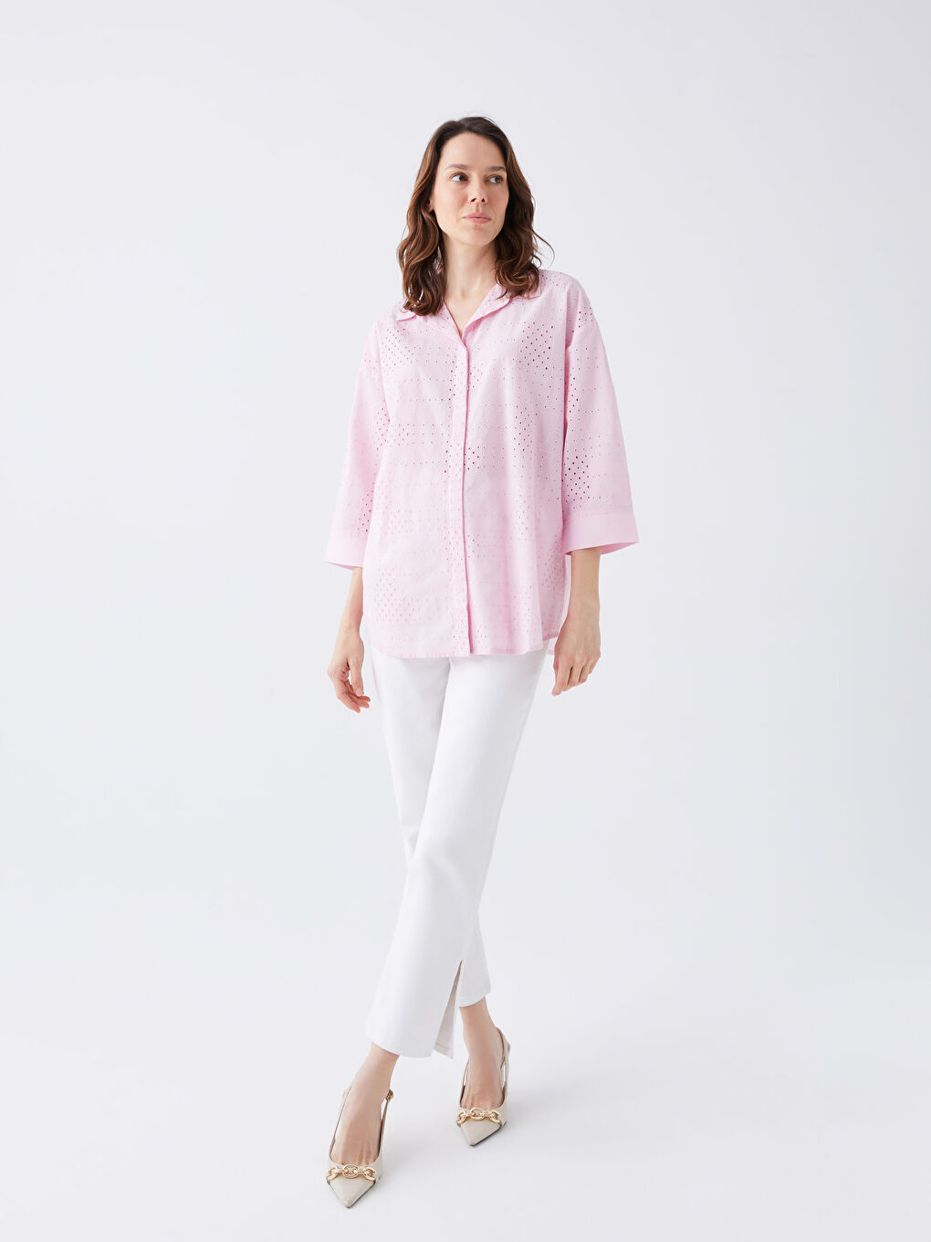 LCWAIKIKI Classic Self Patterned Oversize Broderie Women's Shirt -S3AN69Z8-FGV