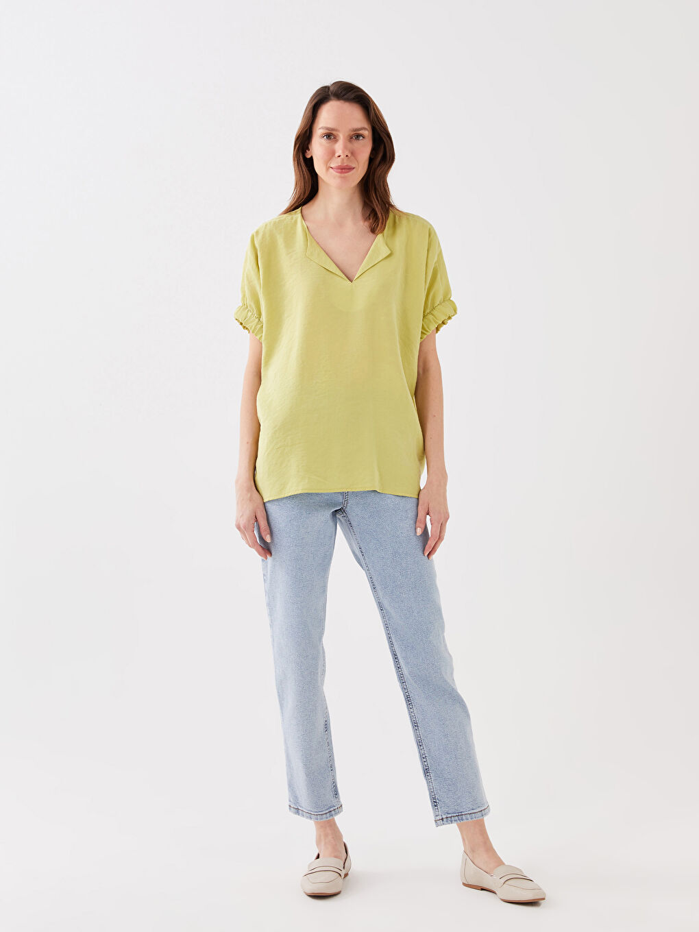 LCWAIKIKI Classic Notch Neck Plain Short Sleeve Women's Blouse -S3AN71Z8-JJT