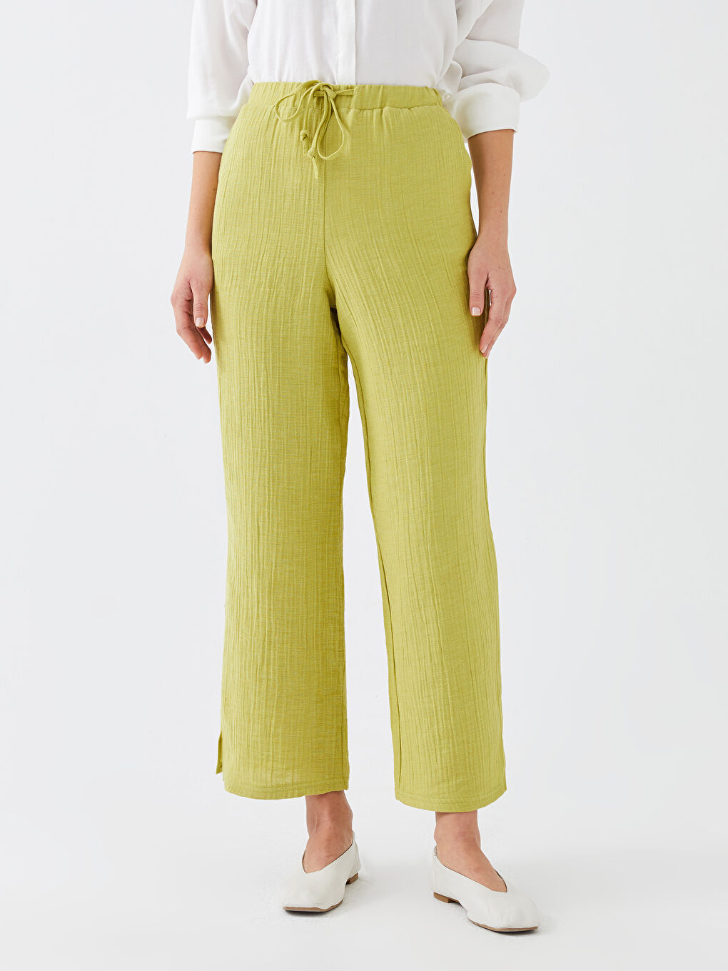 Yeşil Beli Lastikli Düz Müslin Kadın Pantolon-5
