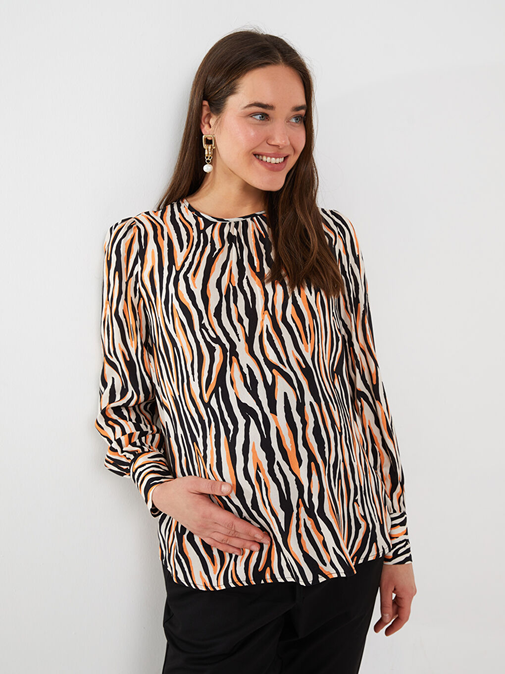 Crew Neck Patterned Long Sleeve Maternity Blouse -S3AN92Z8-LQY