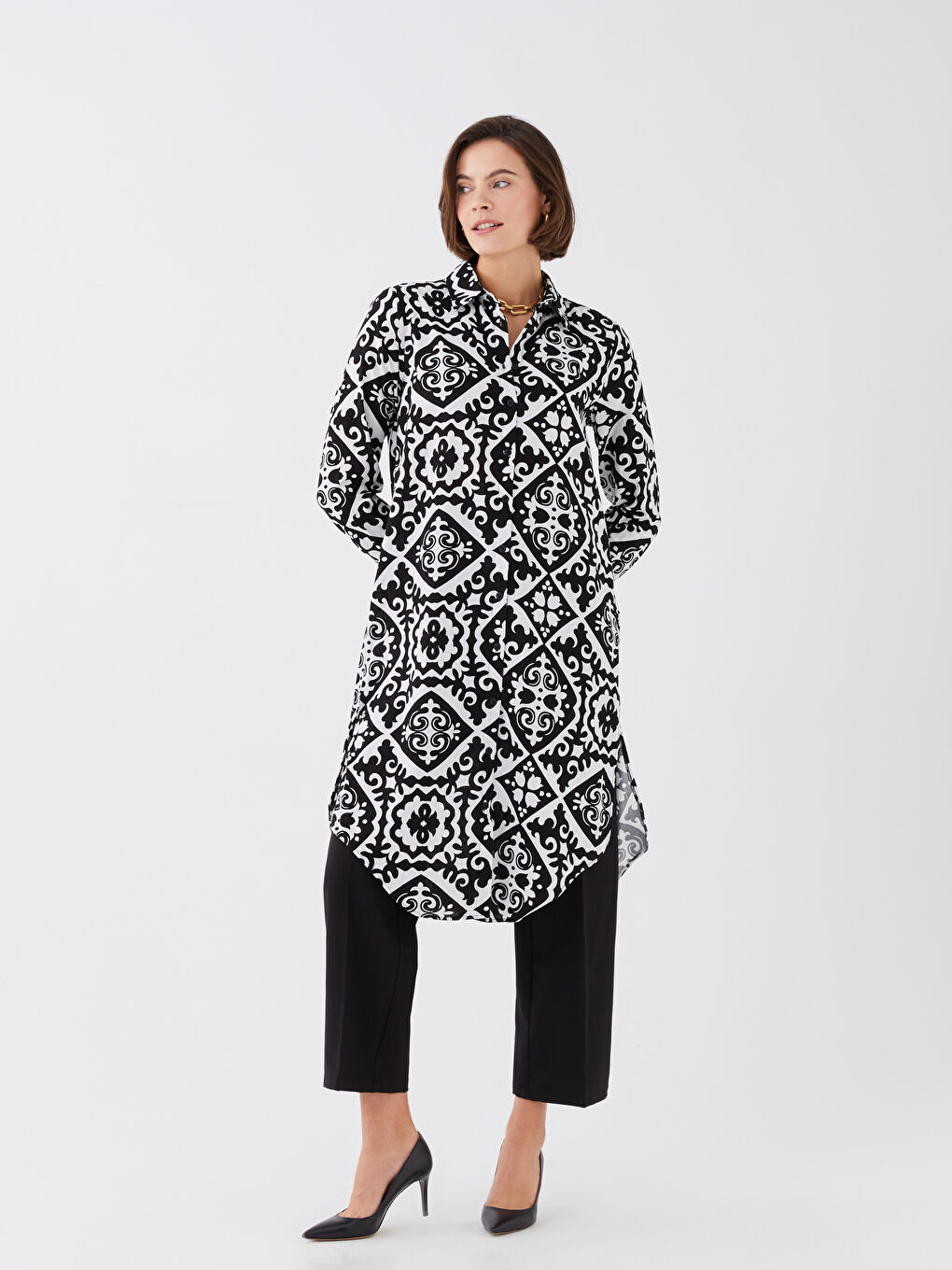 Siyah Gömlek Yaka Desenli Uzun Kollu Kadın Tunik Elbise