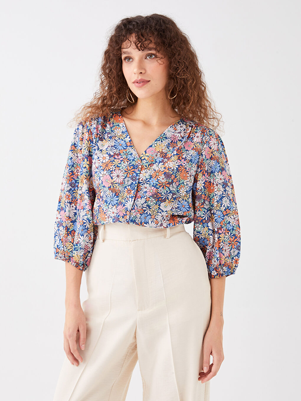 Bluză pentru Femei cu Model și Decolteu în V