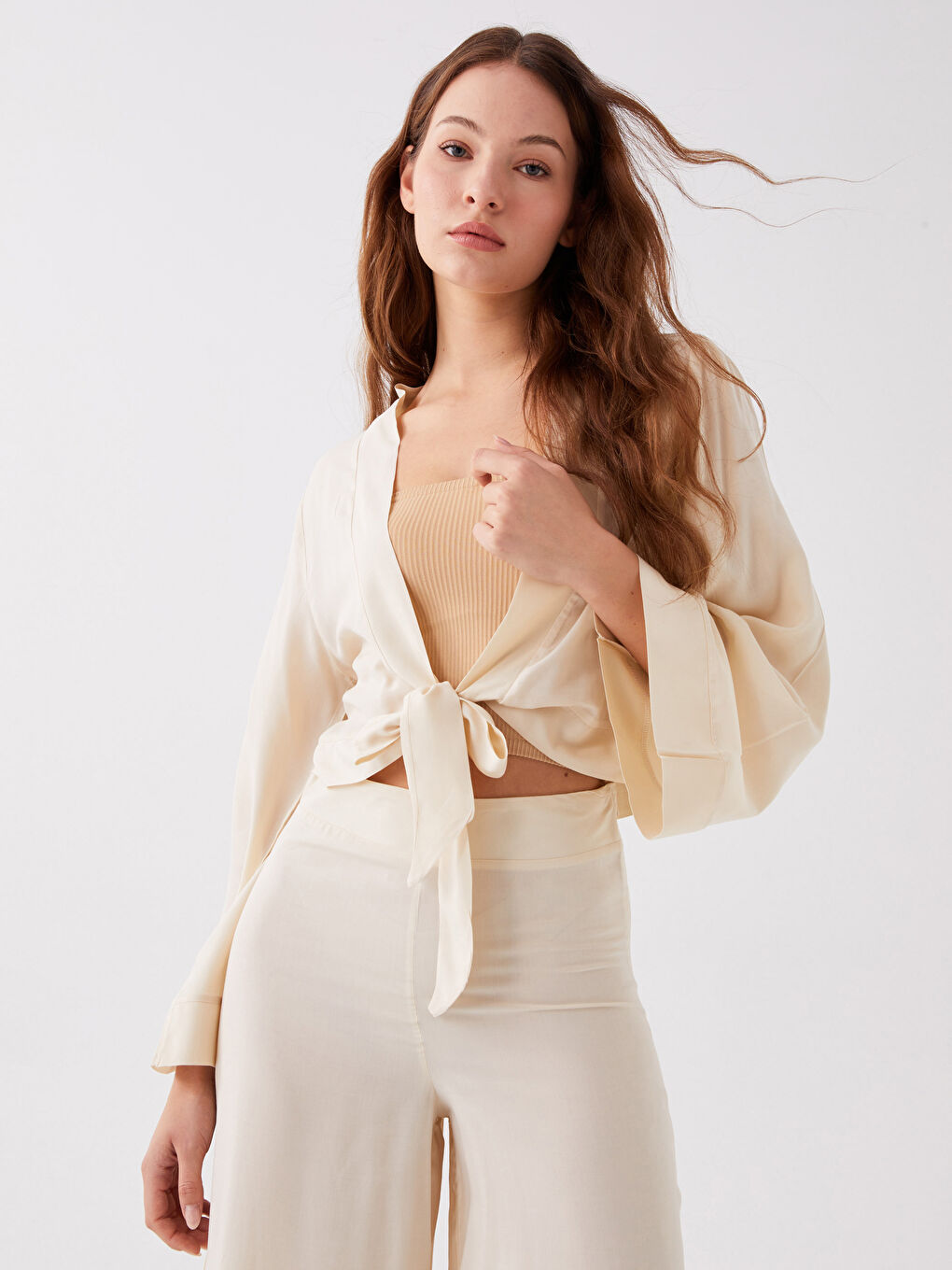 LCW DREAM Bej Şal Yaka Kadın Kimono