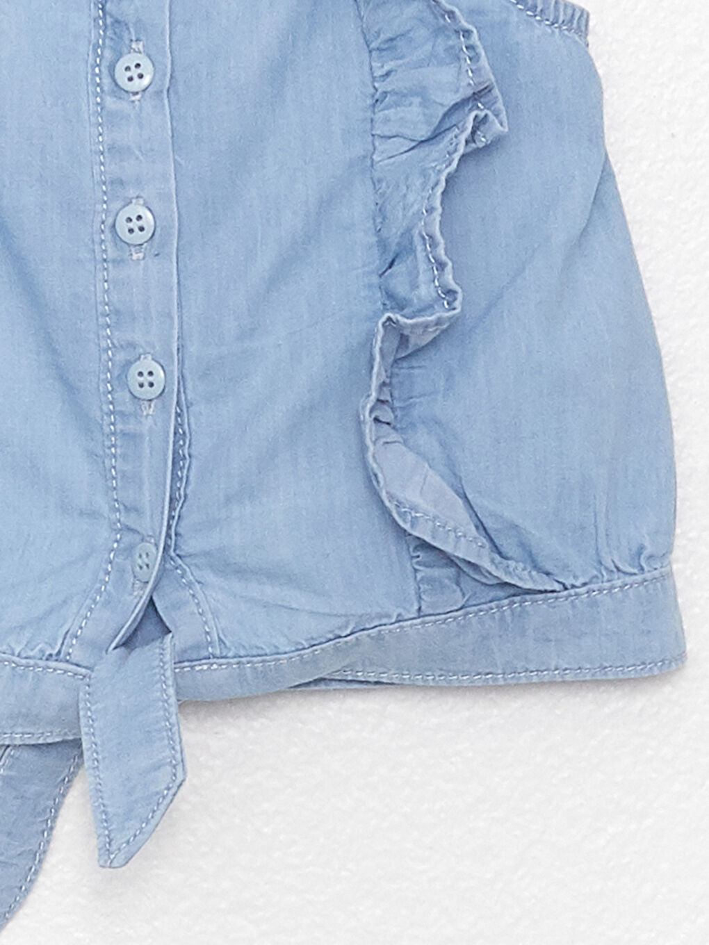Quadratischer Kragen Hängendes Baby Mädchen Jeanshemd-2