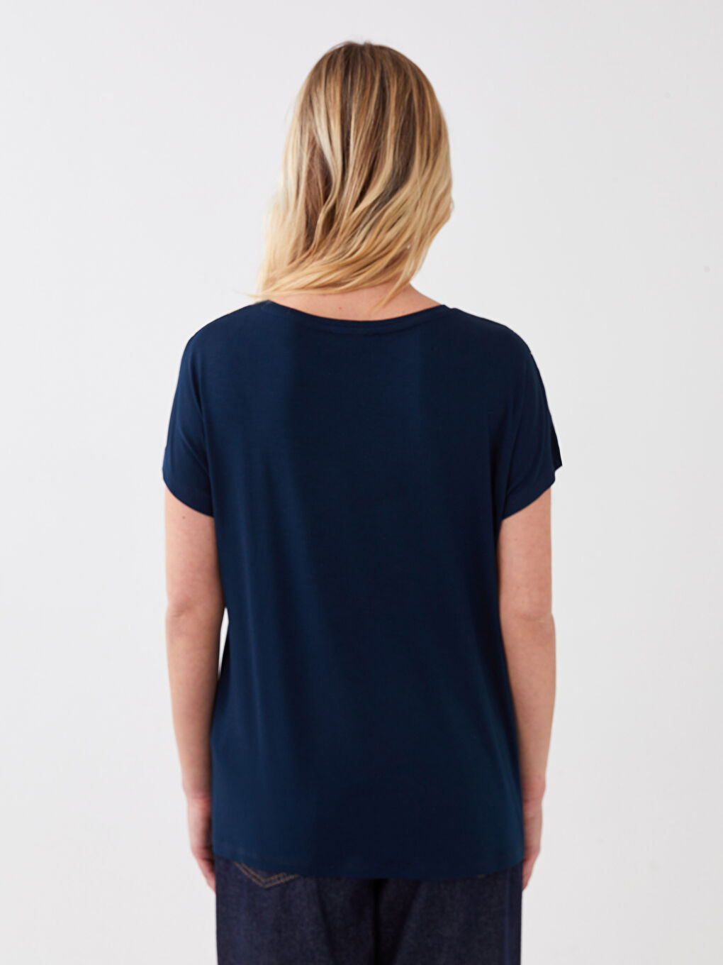 Lacivert Bisiklet Yaka Desenli Kısa Kollu Kadın Tişört-4