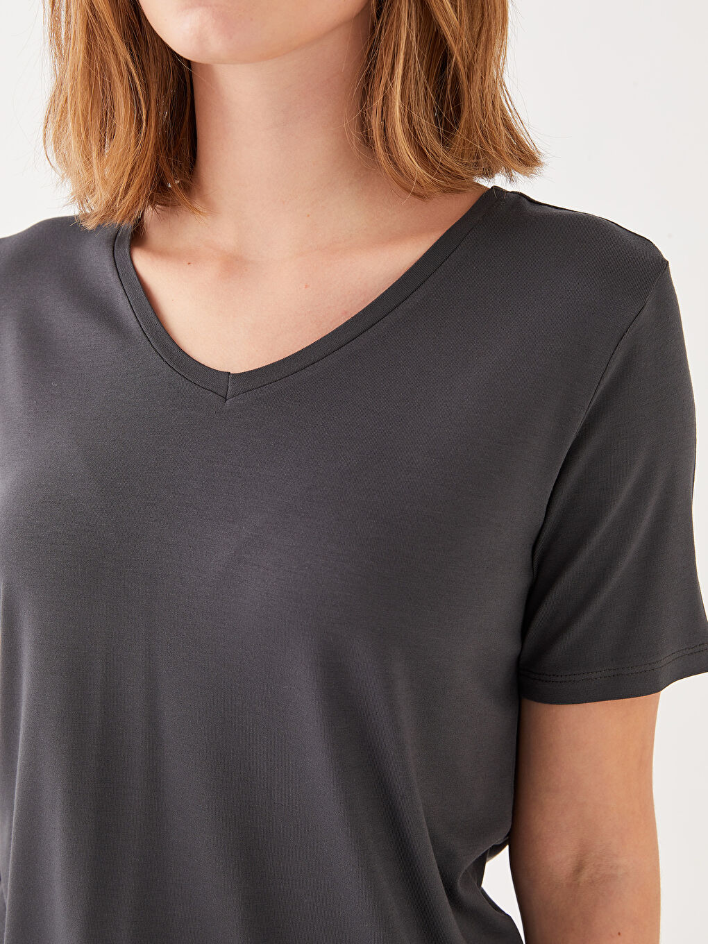 V-Neck Plain Short Sleeve Women's T-Shirt-3