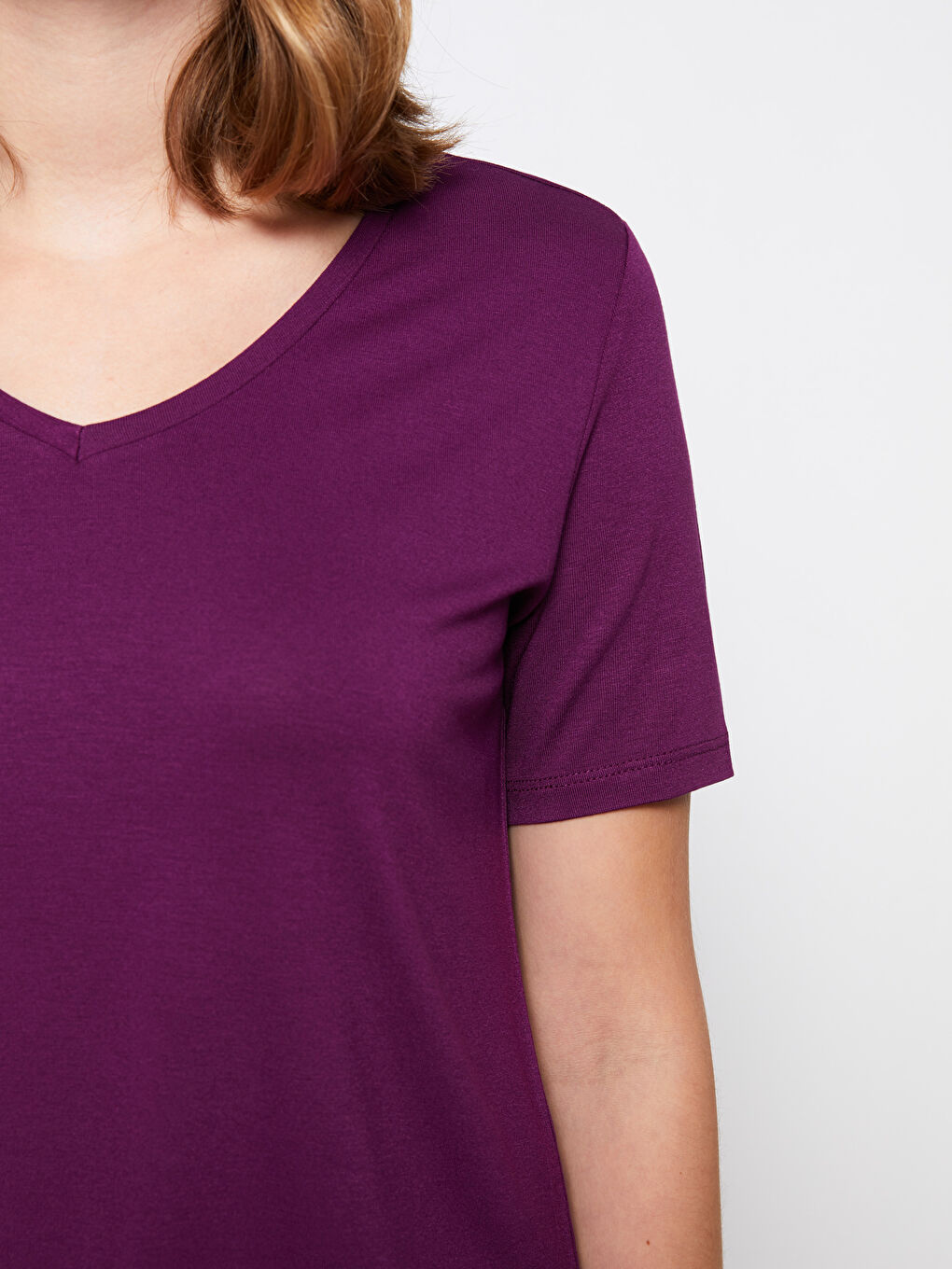 V-Neck Plain Short Sleeve Women's T-Shirt-2