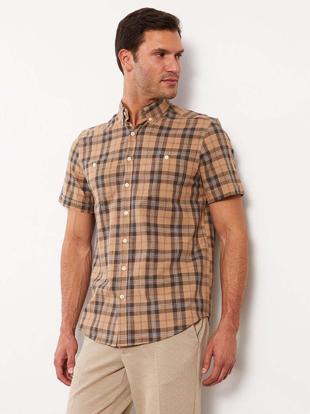 LCWAIKIKI Classic Regular Fit Short Sleeve Plaid Poplin Men's Shirt -S3AQ06Z8-LLL