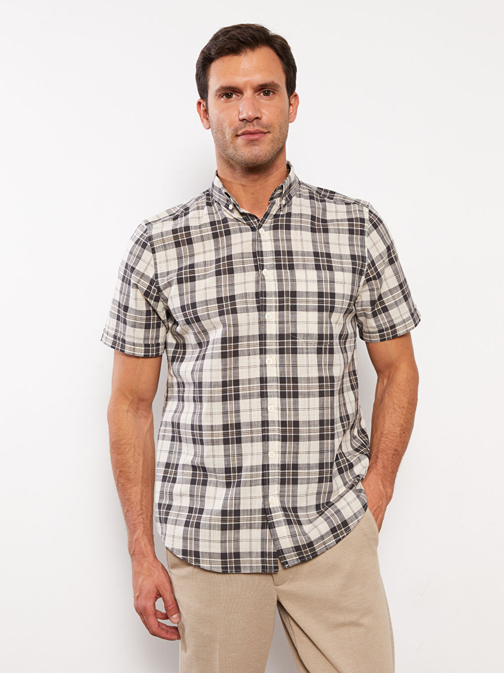 Ekru Regular Fit Kısa Kollu Ekose Poplin Erkek Gömlek